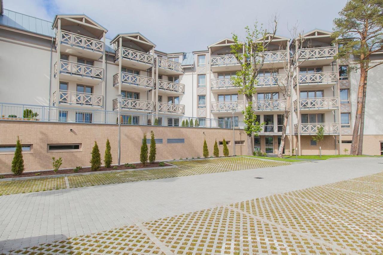 Mi Casa Holidays Rezydencja Park Мєлно Екстер'єр фото