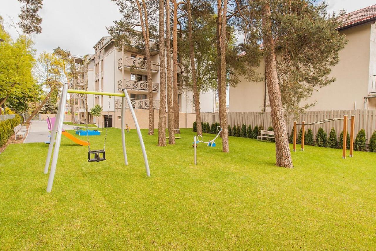Mi Casa Holidays Rezydencja Park Мєлно Екстер'єр фото
